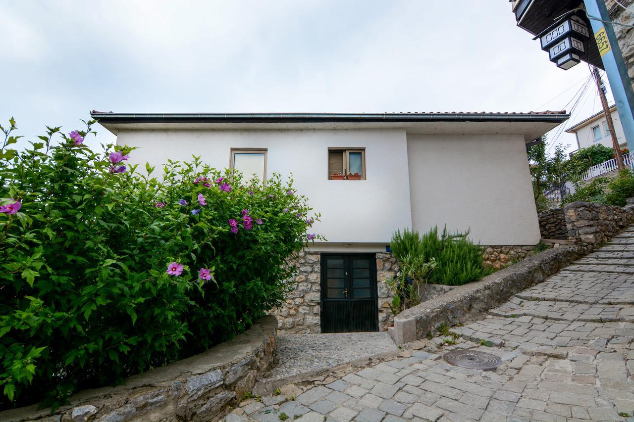 Rosemary Apartment Ohrid Extérieur photo